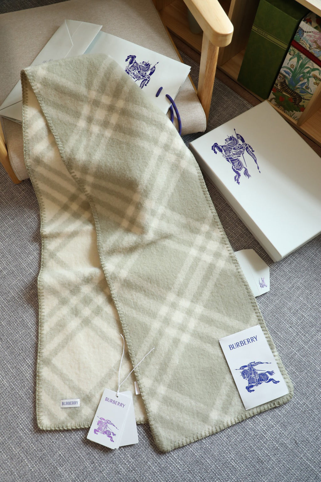 Burberry Scarf - 973238459 - Photo 7