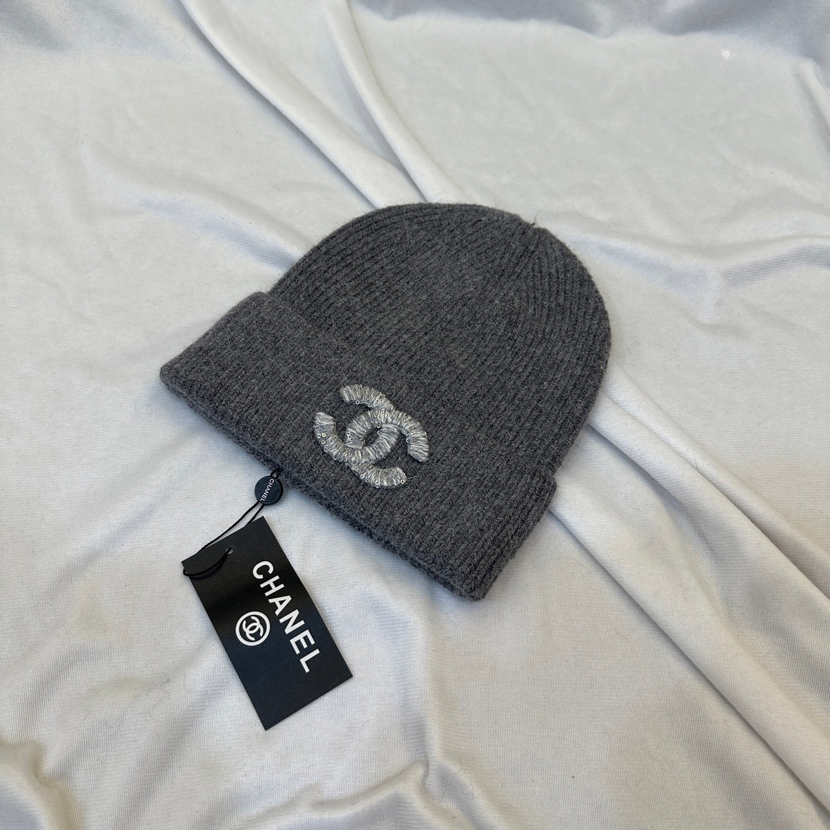 Chanel Logo Detail Knit Beanie - 1141779406 - Photo 7