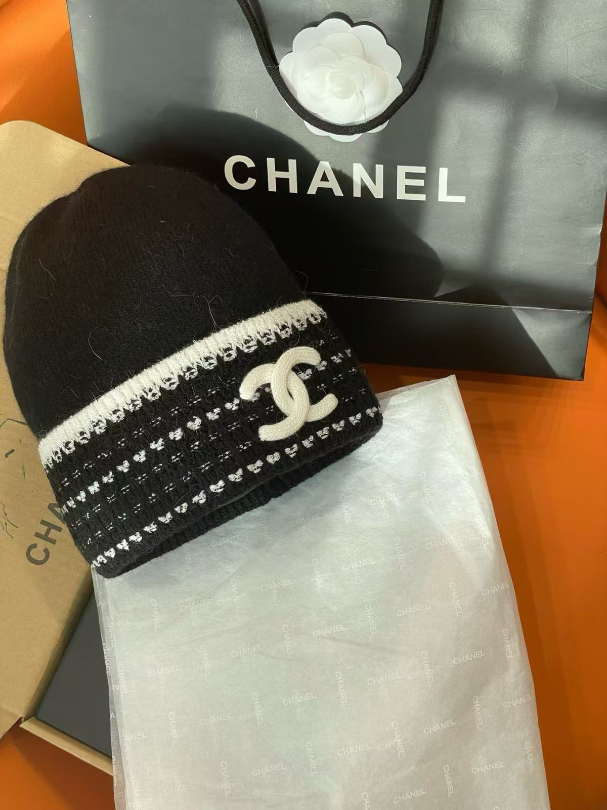 Chanel Logo Detail Knit Beanie - 1149273130 - Photo 7