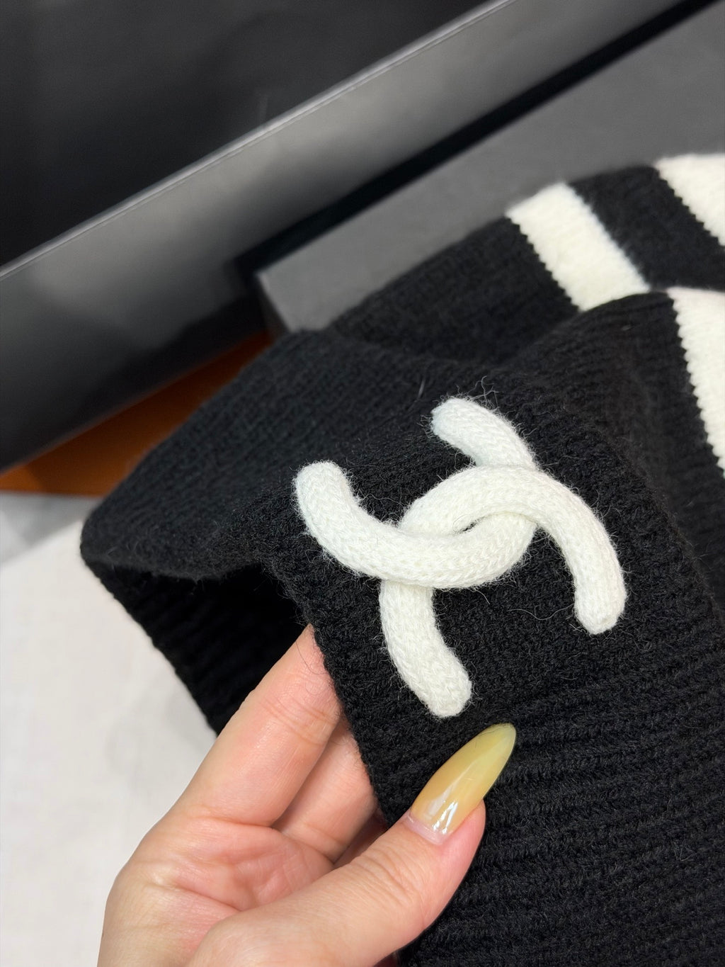 Chanel Knit Beanie - 1245543826 - Photo 7
