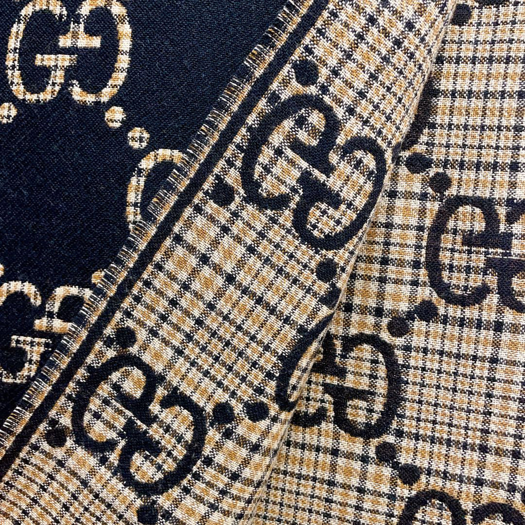 Gucci Check Pattern Logo Detail Scarf - 974834644 - Photo 7