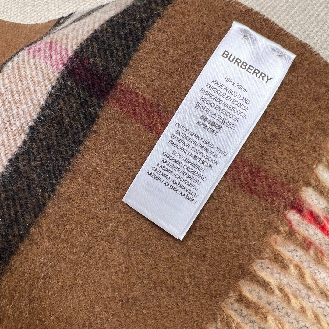 Burberry Check Pattern Scarf - 983835259 - Photo 7