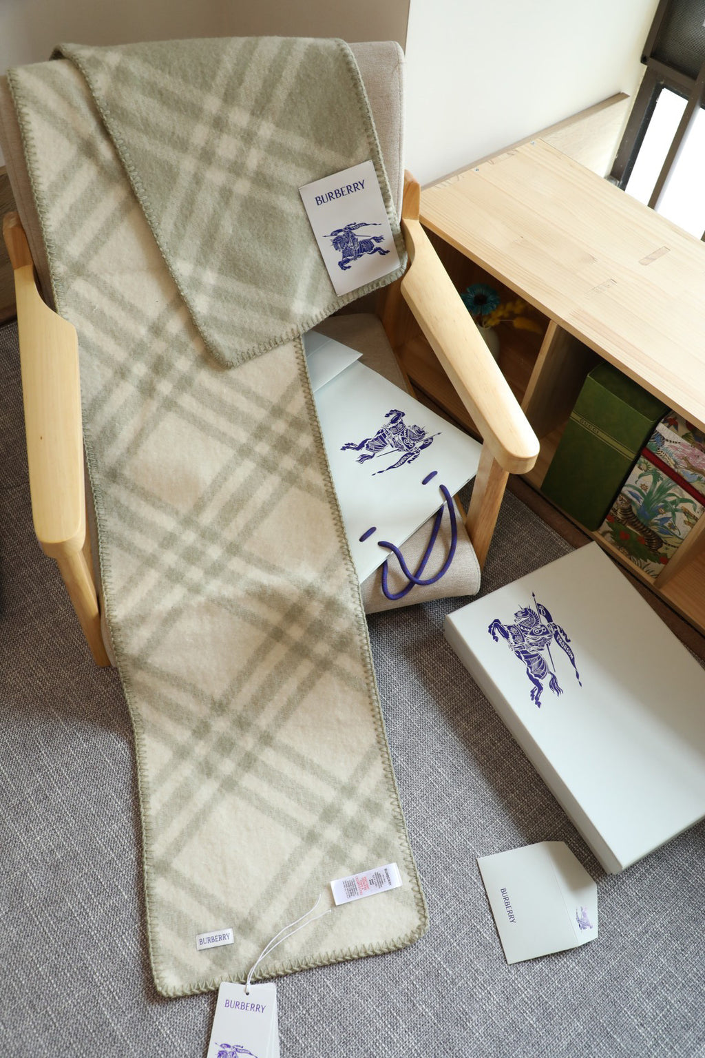 Burberry Scarf - 973238459 - Photo 8