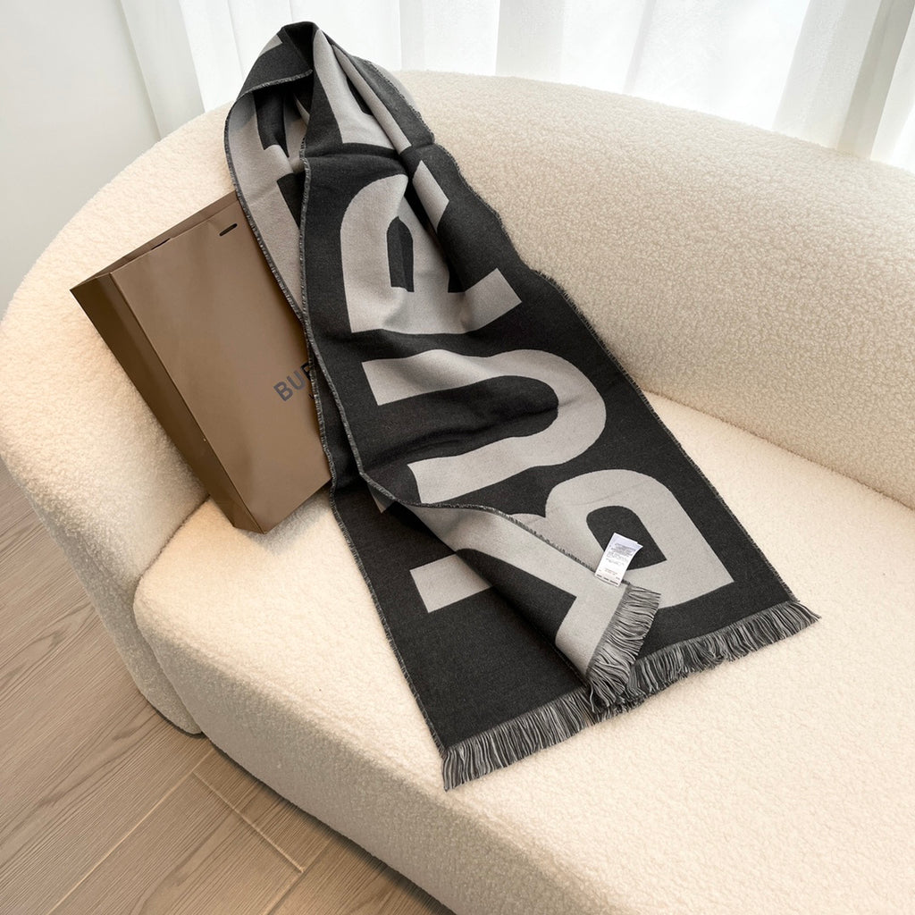 Burberry Logo Detail Scarf - 975220564 - Photo 8