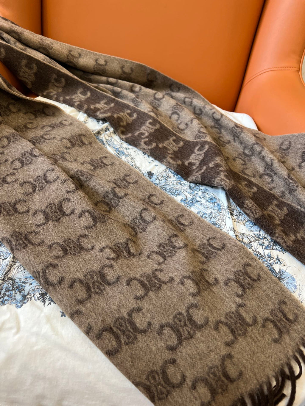 Celine Logo Detail Scarf - 984597208 - Photo 8