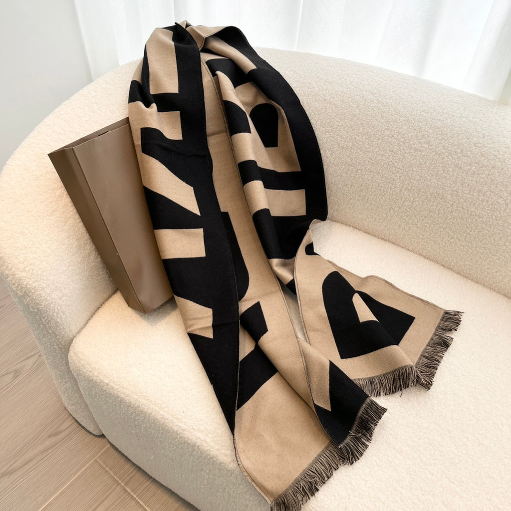 Burberry Logo Detail Scarf - 975220192 - Photo 8