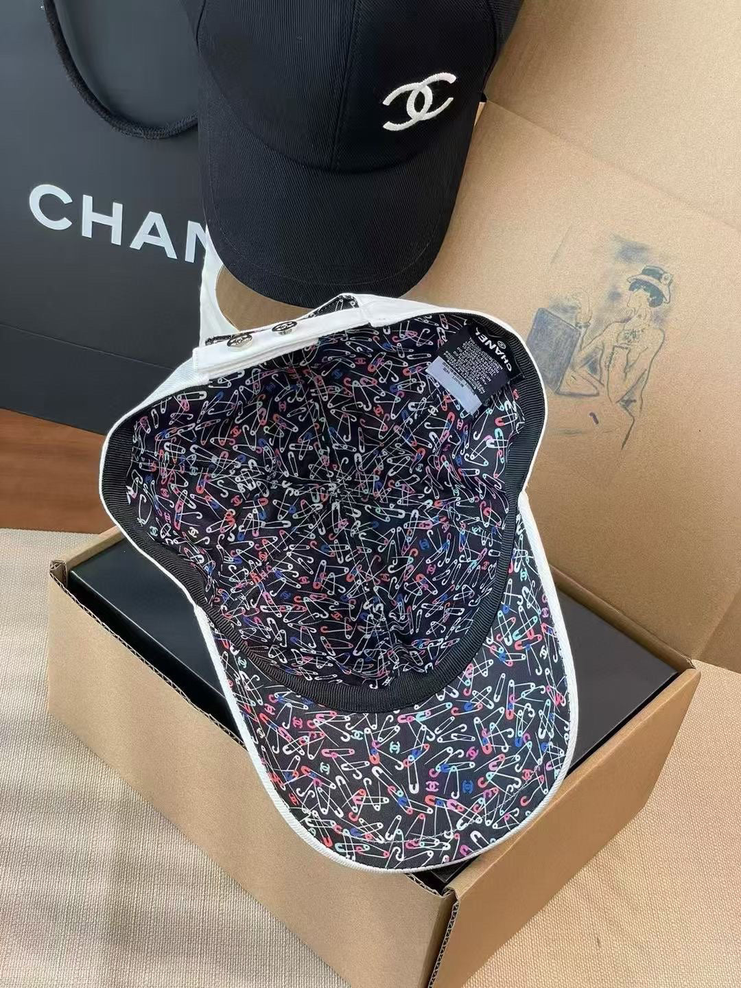 Chanel Logo Detail Baseball Cap - 1054042461 - Photo 8