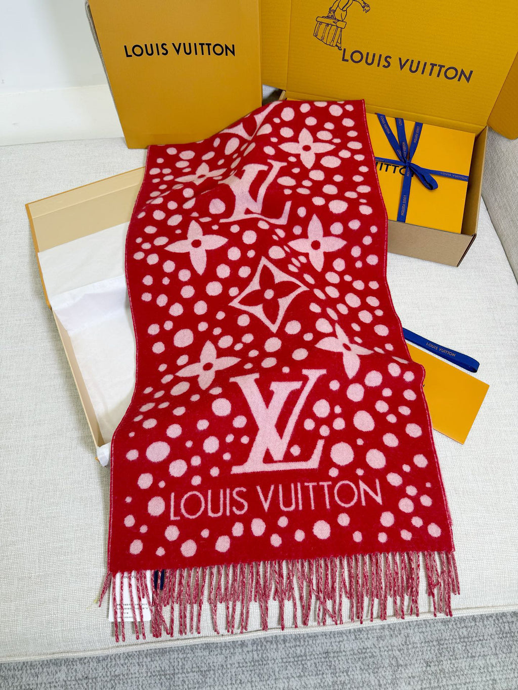 Louis Vuitton Jacquard Logo Detail Scarf - 973645050 - Photo 8