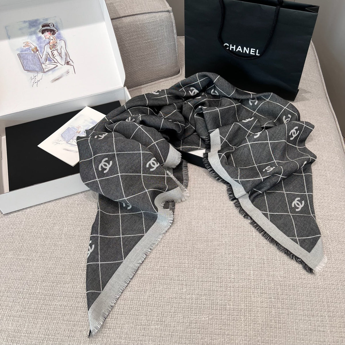 Chanel Jacquard Logo Detail Scarf - 1014310777 - Photo 8