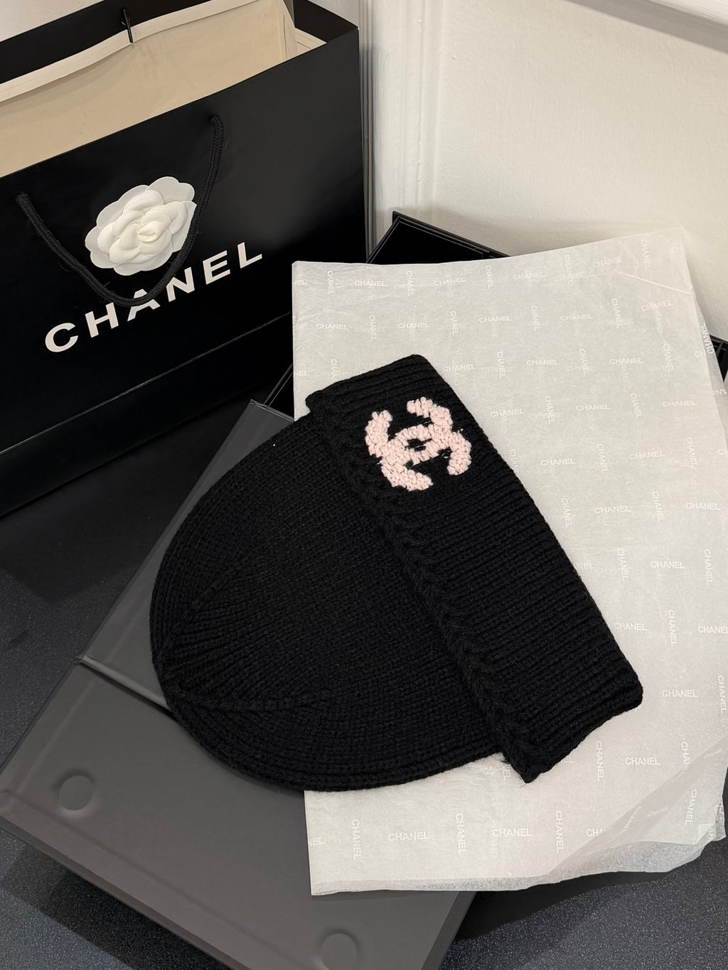 Chanel Jacquard Colorblock Beanie - 1245544461 - Photo 8