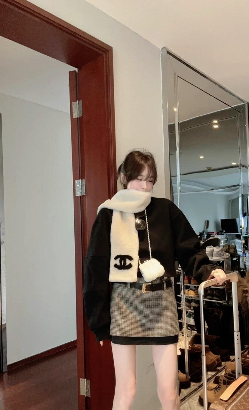 Chanel Accessory Set - 947431723 - Photo 8