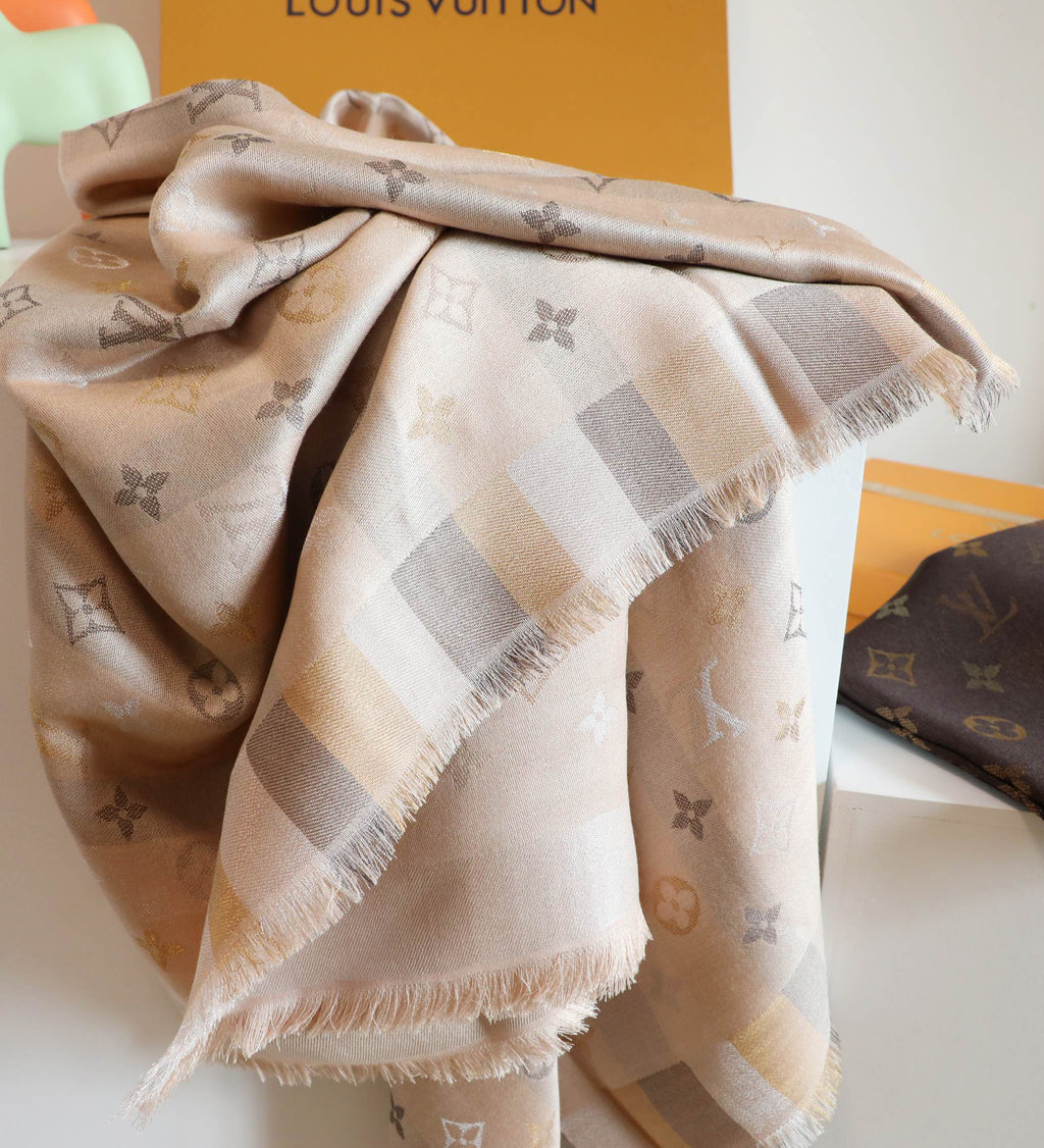 Louis Vuitton Scarf - 965874481 - Photo 8