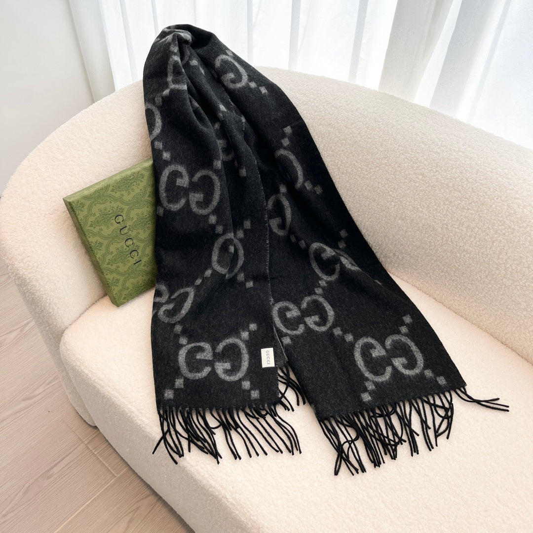 Gucci Jacquard Scarf - 973281671 - Photo 8