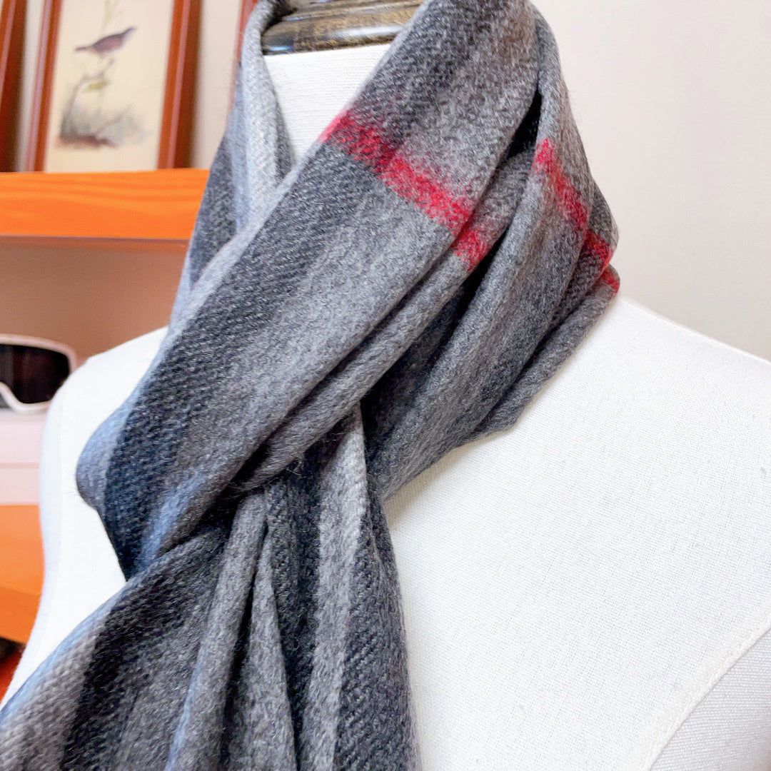 Burberry Check Pattern Scarf - 975223003 - Photo 8