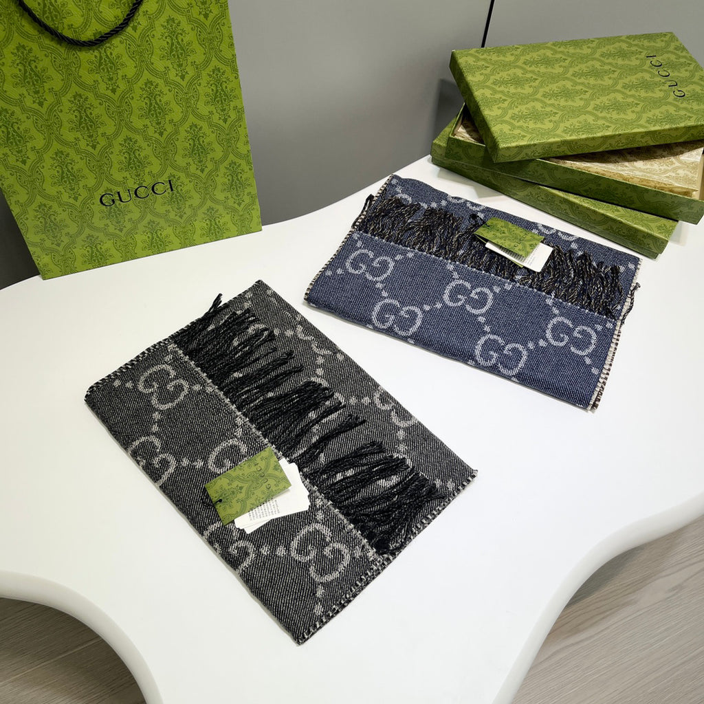 Gucci Jacquard Logo Detail Scarf - 979032619 - Photo 8