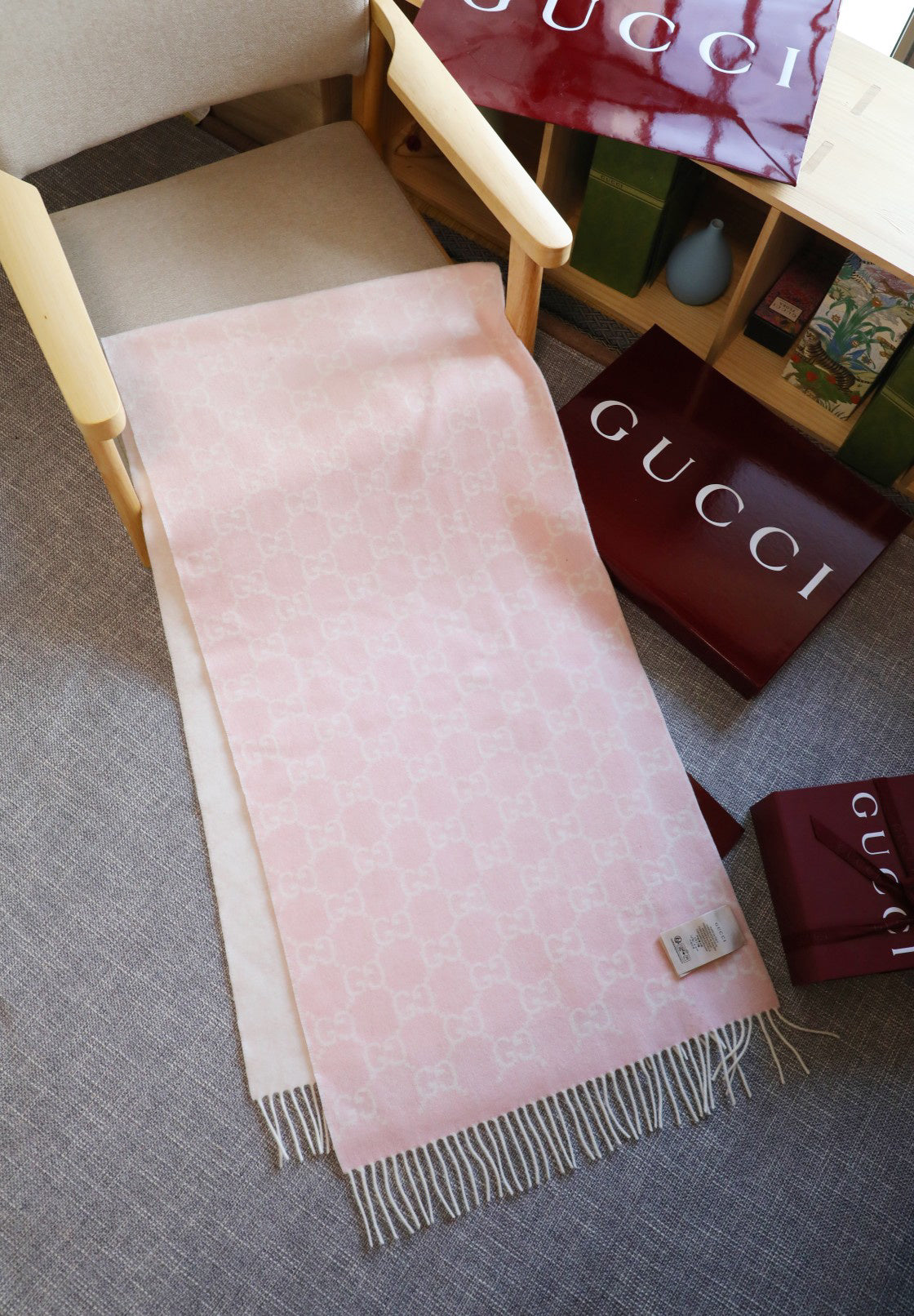 Gucci Jacquard Gradient Scarf - 973238777 - Photo 8