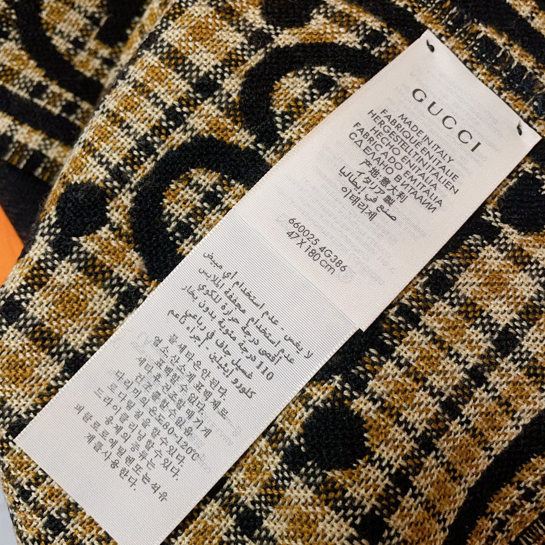 Gucci Check Pattern Logo Detail Scarf - 974834644 - Photo 8