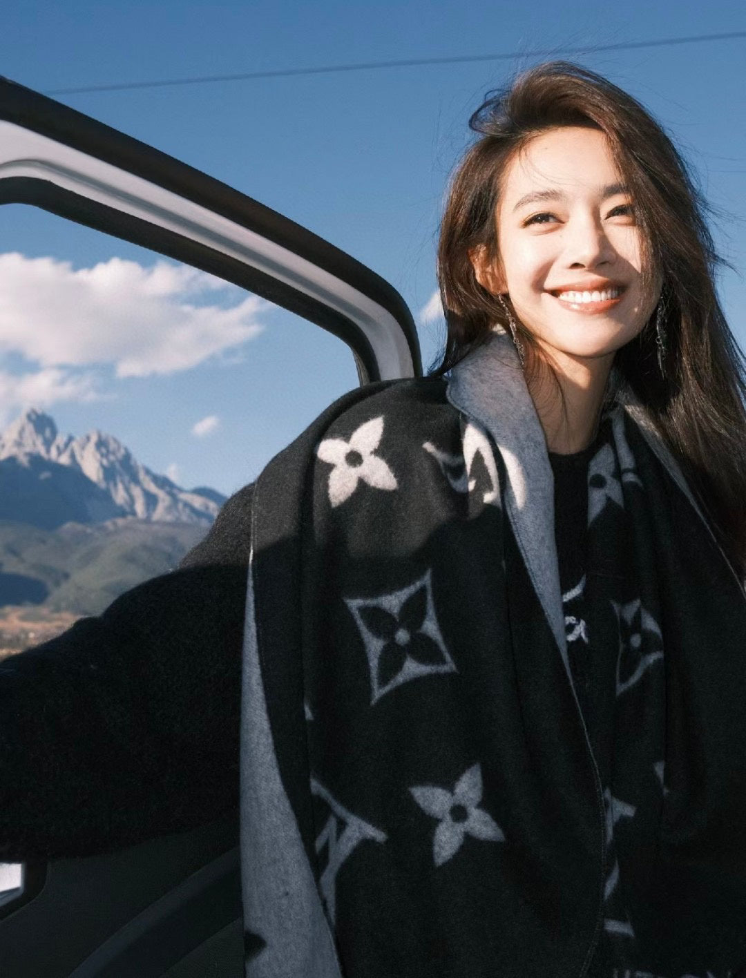 Louis Vuitton Scarf - 982342016 - Photo 8