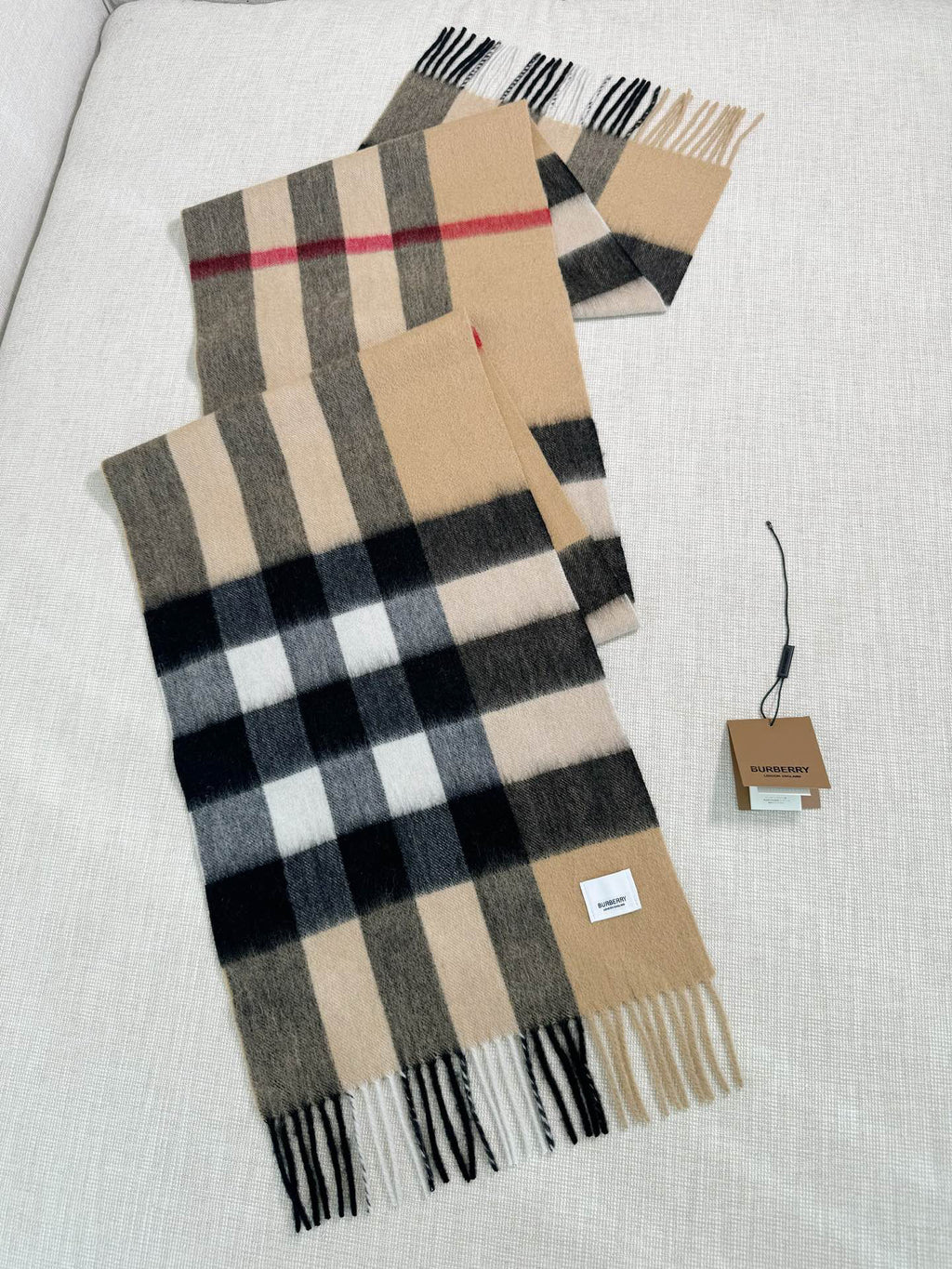 Burberry Check Pattern Scarf - 970502611 - Photo 8