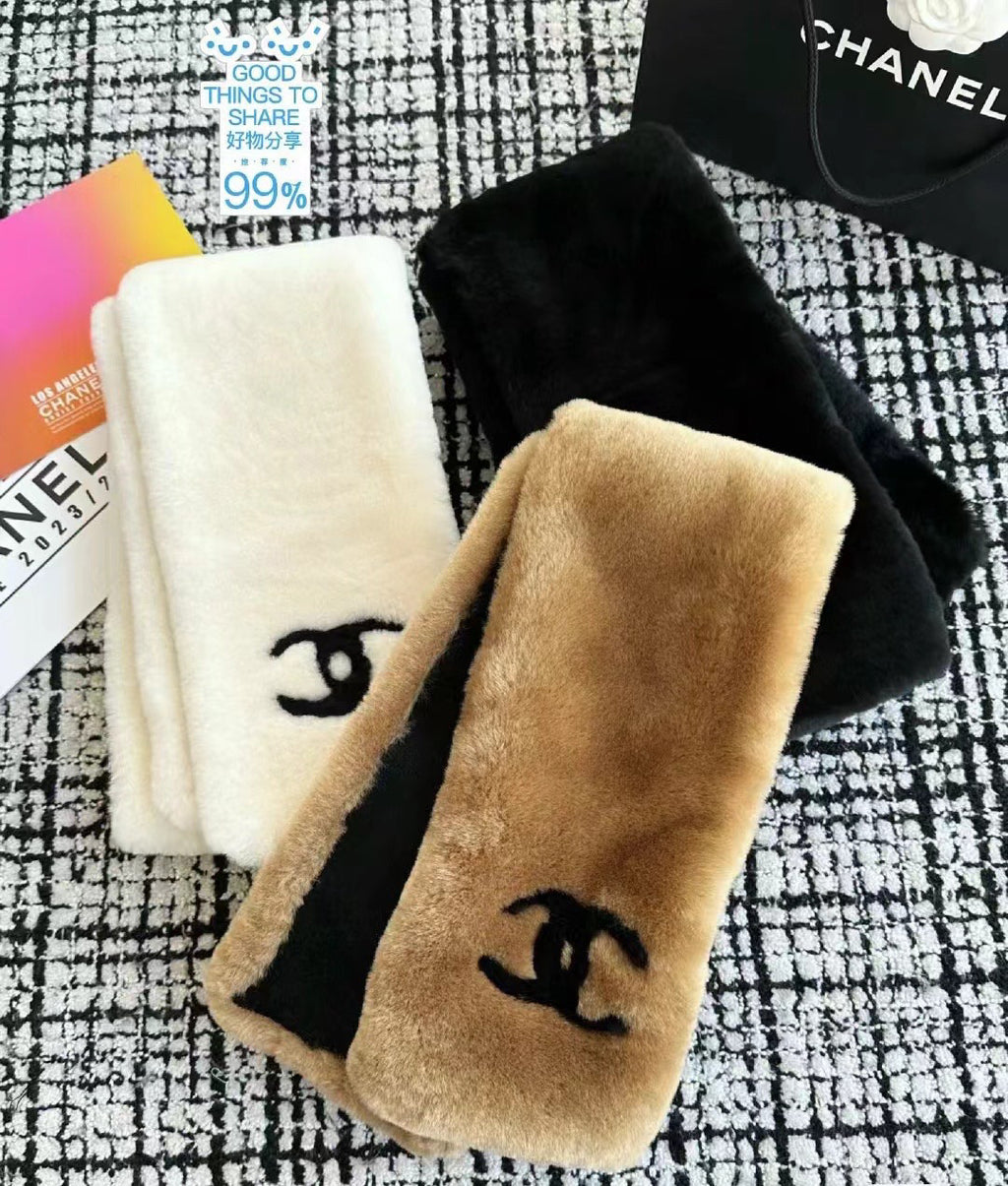 Chanel Logo Detail Scarf - 962272267 - Photo 8