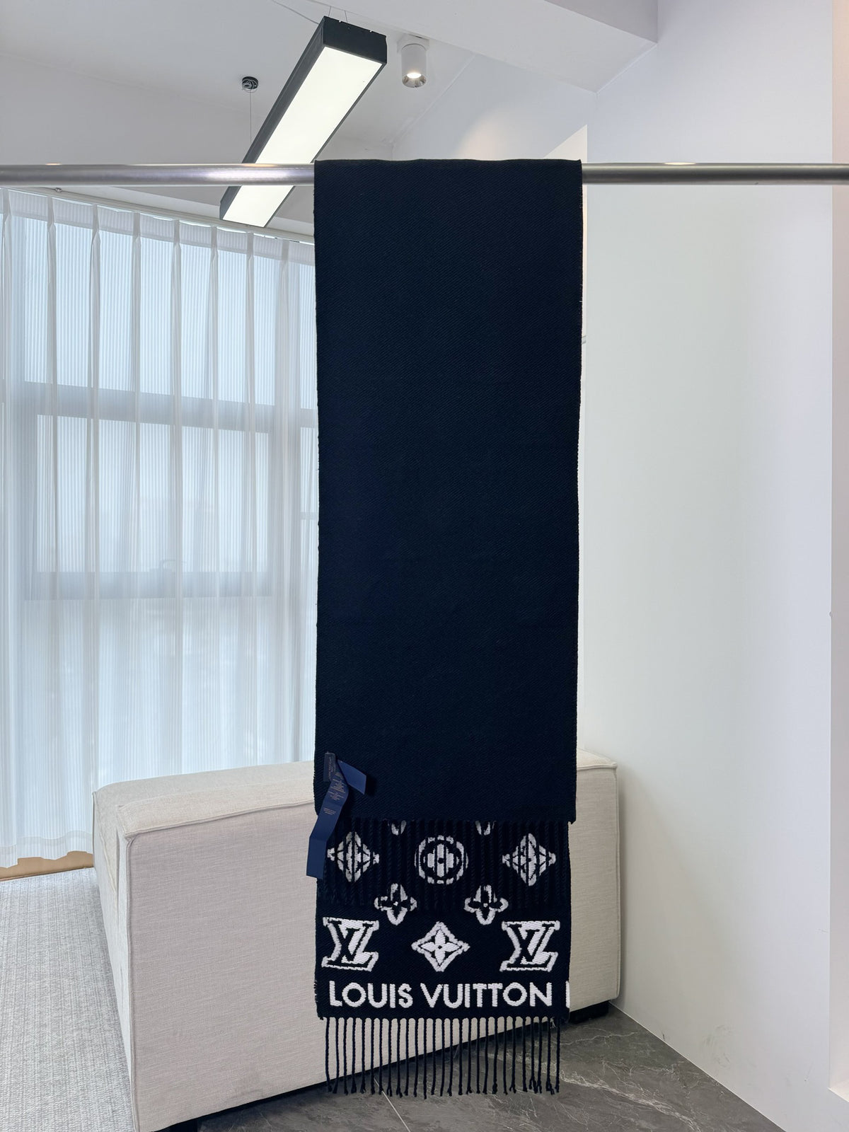 Louis Vuitton Colorblock Scarf - 957361504 - Photo 8