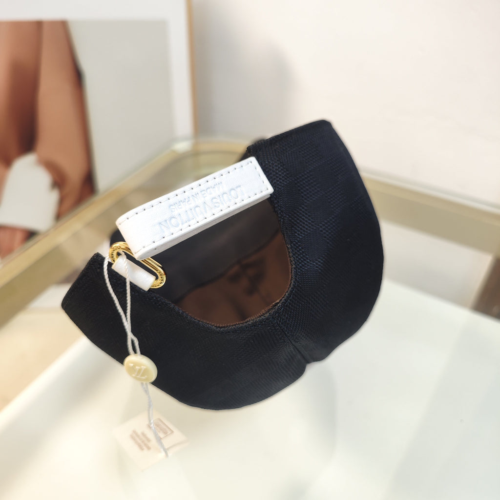 Louis Vuitton Baseball Cap - 993972192 - Photo 8