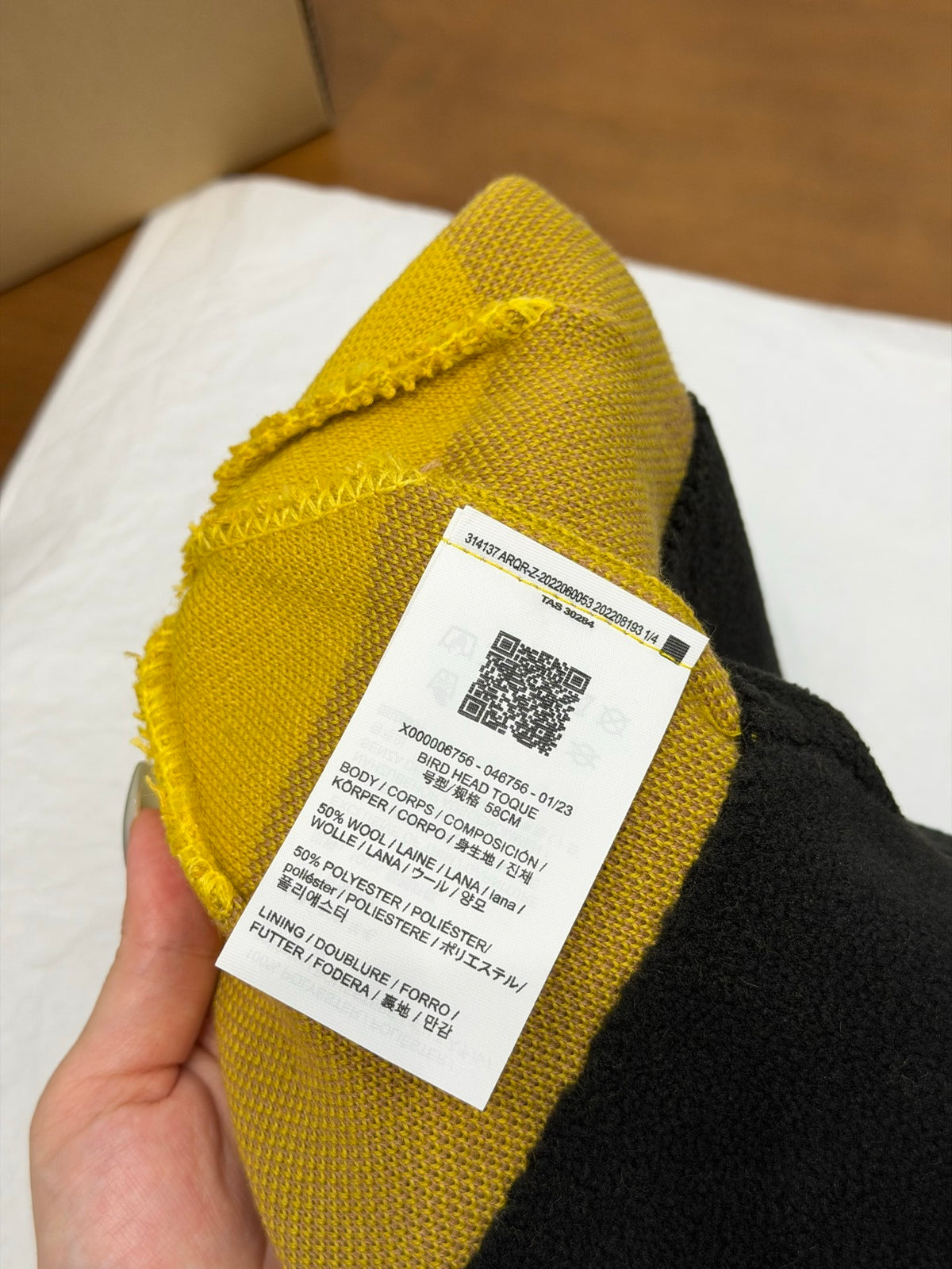 Arcteryx Jacquard Colorblock Beanie - 1243998211 - Photo 8