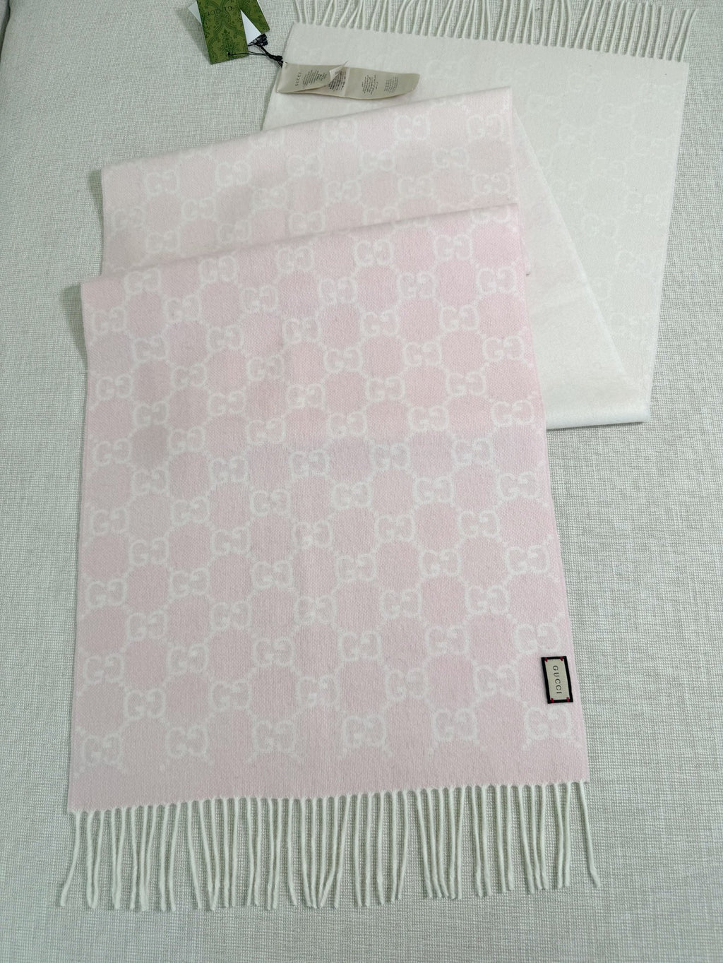 Gucci Gradient Scarf - 973645417 - Photo 9