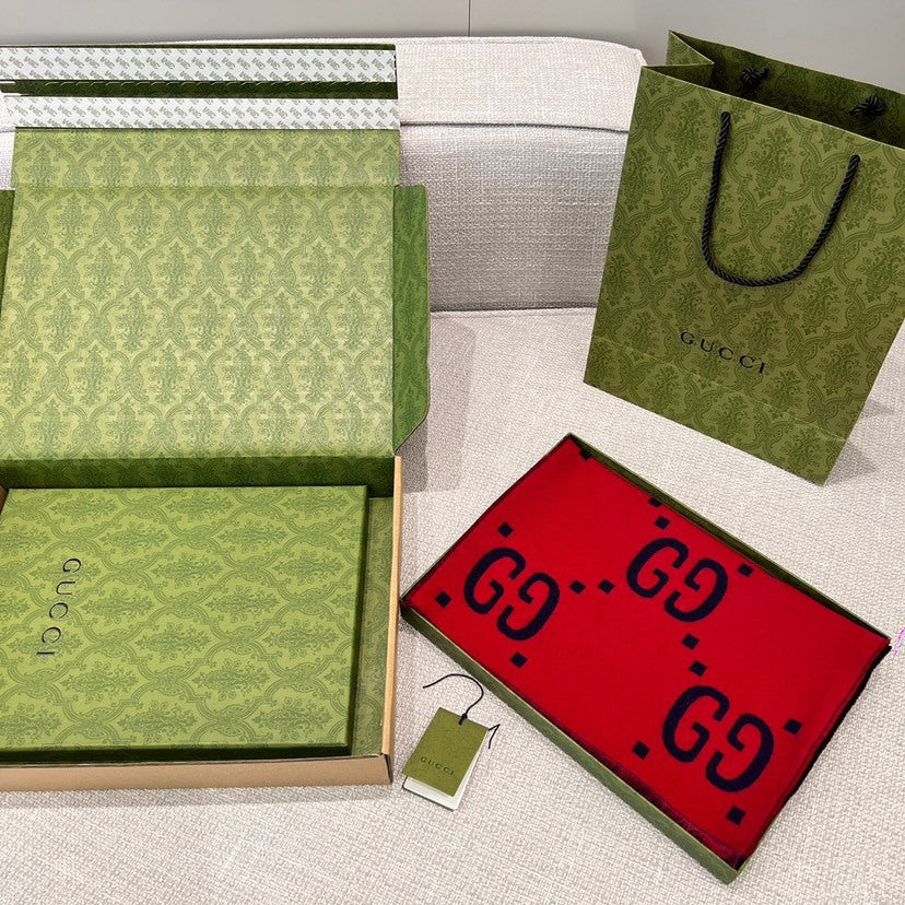 Gucci Scarf - 950120995 - Photo 9