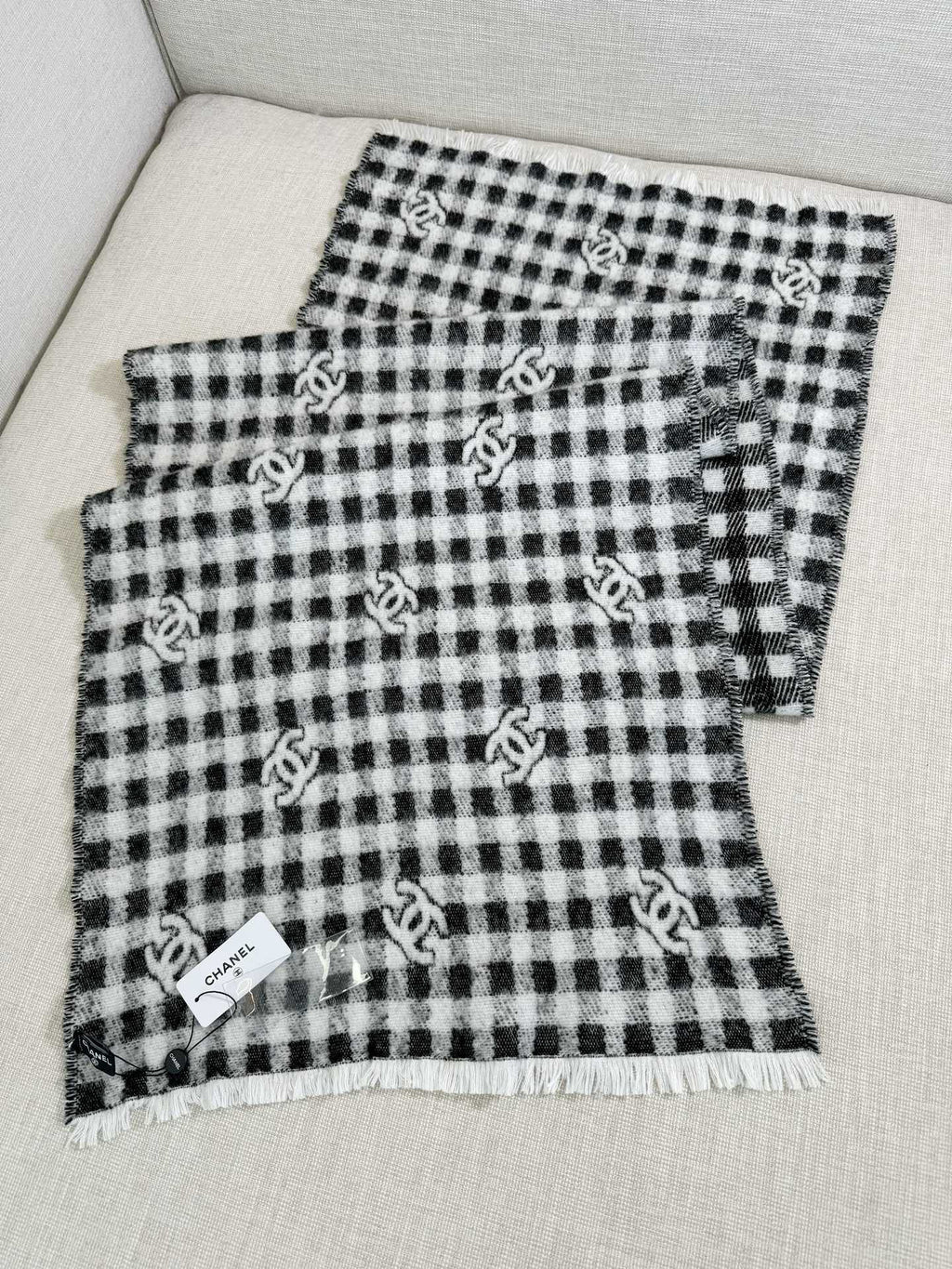 Chanel Check Pattern Logo Detail Scarf - 973234743 - Photo 9