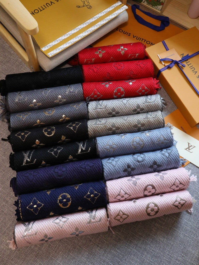 Louis Vuitton Knit Scarf - 944944943 - Photo 9