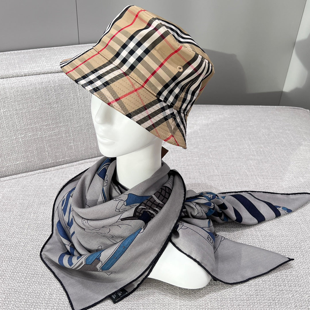 Hermes Square Scarf - 1013462234 - Photo 9