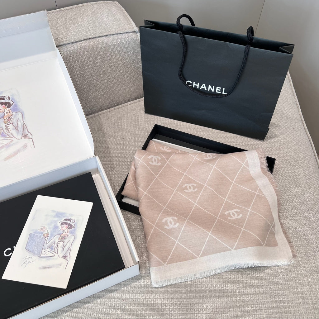 Chanel Jacquard Logo Detail Scarf - 1014310590 - Photo 9