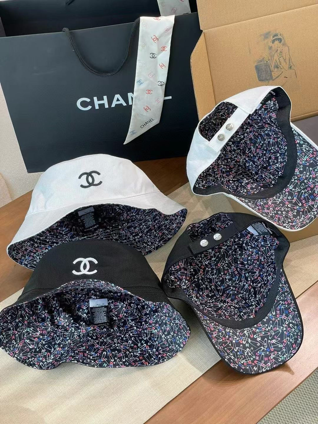 Chanel Logo Detail Baseball Cap - 1054042461 - Photo 9