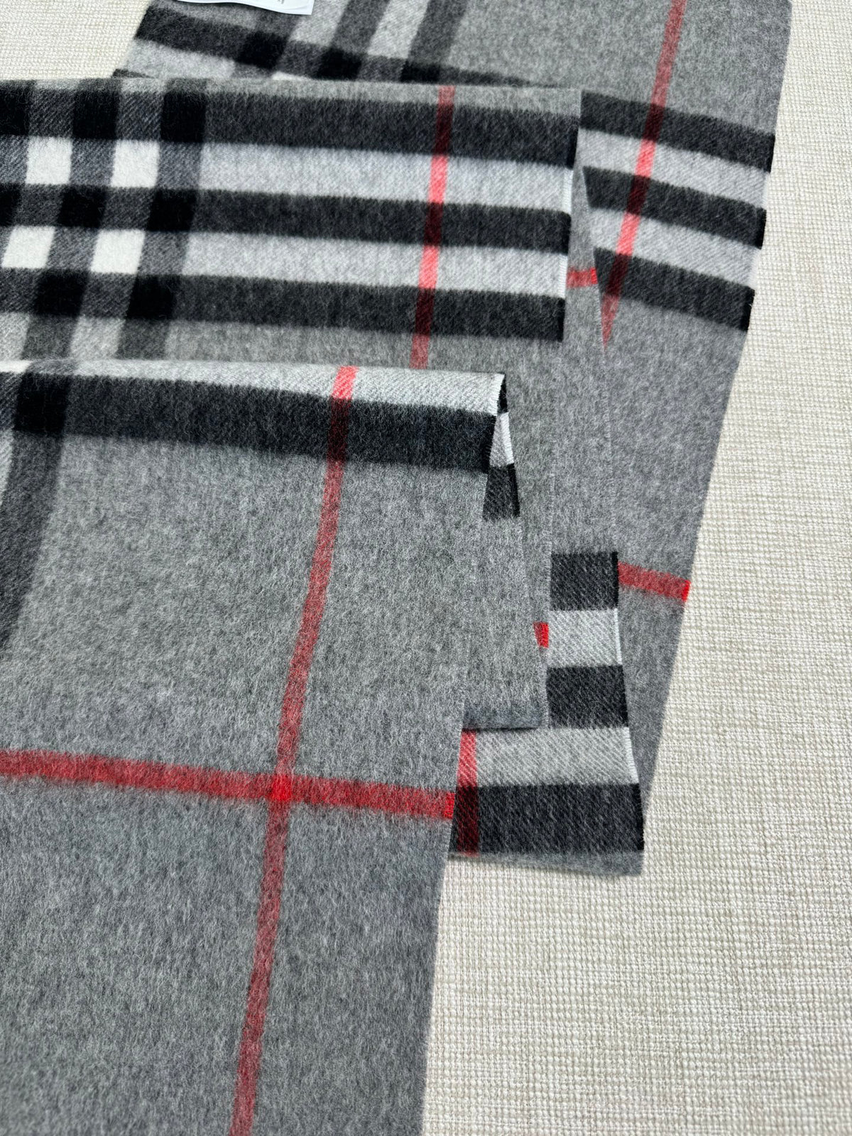Burberry Check Pattern Scarf - 973281790 - Photo 9